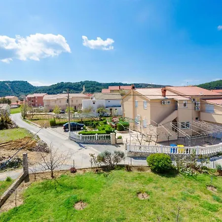 And Ljubica I Branko - Two Bedroom A2